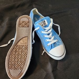 Baby blue Converse old school